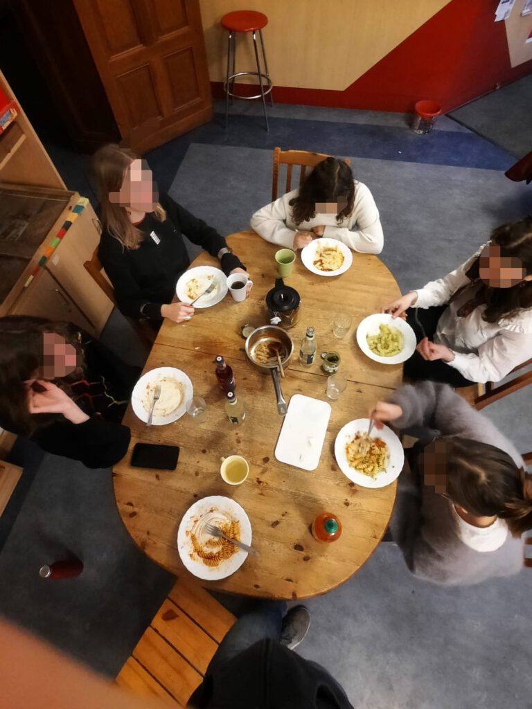 Ein Dinner zusammen gehabt